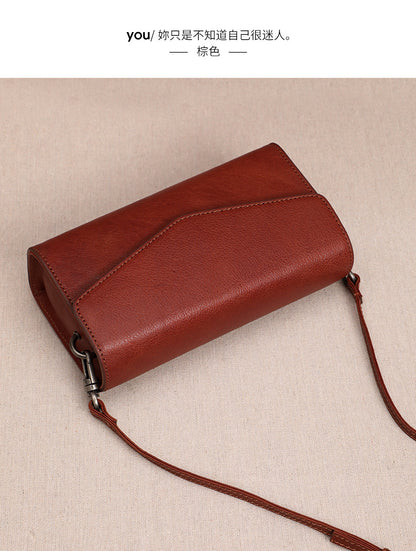 Women's bag Retro simple genuine leather crossbody bag Clutch bag that goes with anything Simple shoulder bag.Pochette