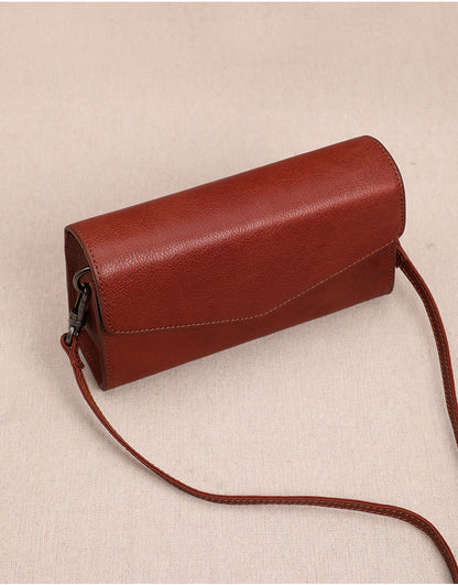 Women's bag Retro simple genuine leather crossbody bag Clutch bag that goes with anything Simple shoulder bag.Pochette