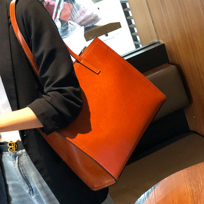 Cowhide ladies bag big bag color matching fashion casual retro genuine leather large capacity shoulder bag.Pochette