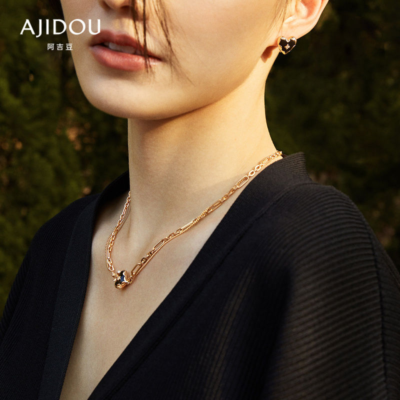 AJIDOUハートのネックレス贅沢新型ファッションネックチェーン