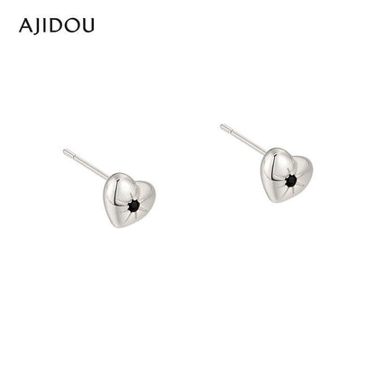 AJIDOU 925シルバーシンプルピアスデザイナーの個性的なピアス