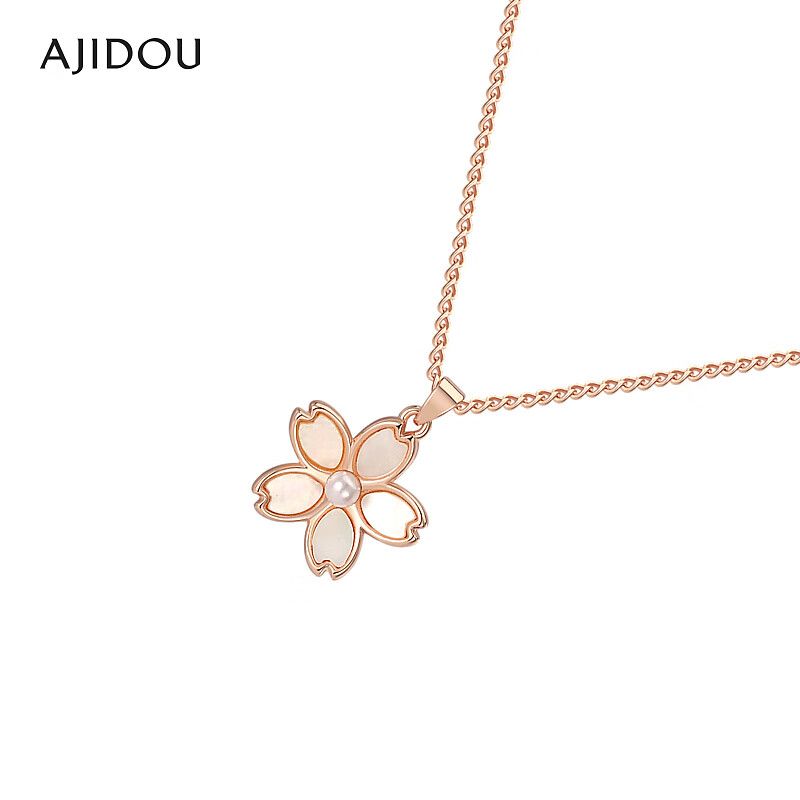 AJIDOUフランス優雅高級感貝殻の花ネックレスプレゼント