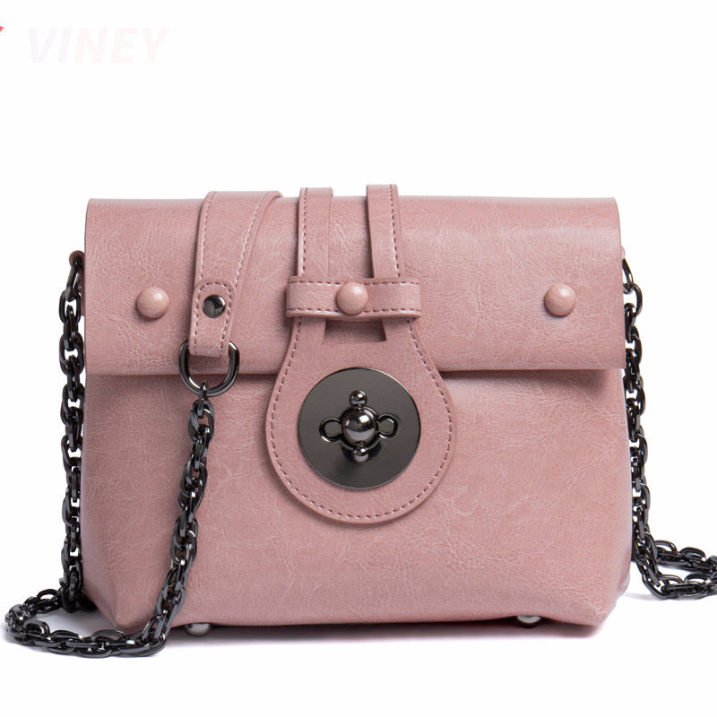 Genuine leather women's bag Crossbody bag Fashion chain bag Small bag Shoulder bag that goes with anything. Pochette