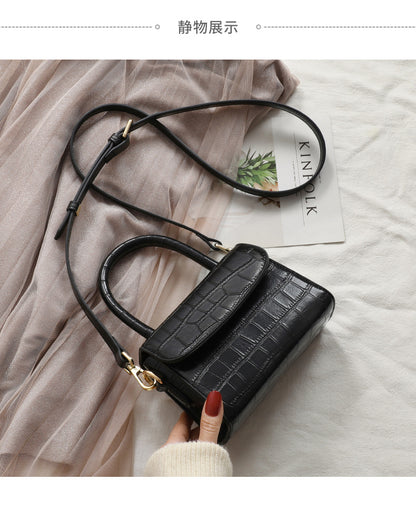 Ladies fashionable crocodile pattern crossbody bag bag bag design one shoulder bag genuine leather shoulder bag that goes with anything. Pochette