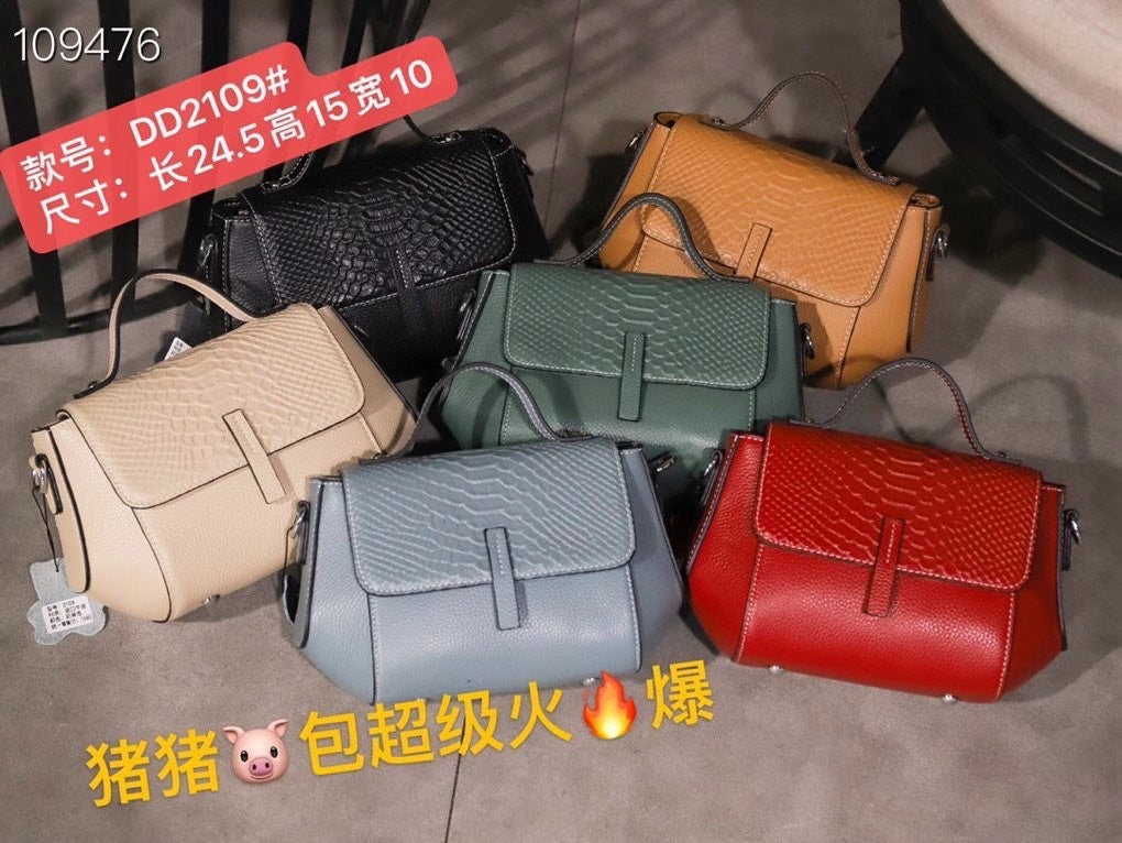 Genuine leather women's bag Crocodile pattern handbag crossbody bag Retro square bag Commuting office lady Shoulder bag that goes with anything. Pochette 