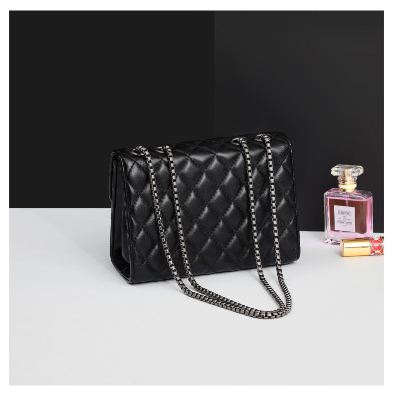 Women's crossbody bag Check pattern chain bag Stylish casual square bag Shoulder bag that goes with anything. Pochette