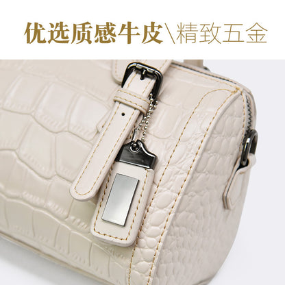 Ladies crocodile pattern crossbody bag genuine leather handbag Boston bag shoulder bag fashion temperament handbag.bag