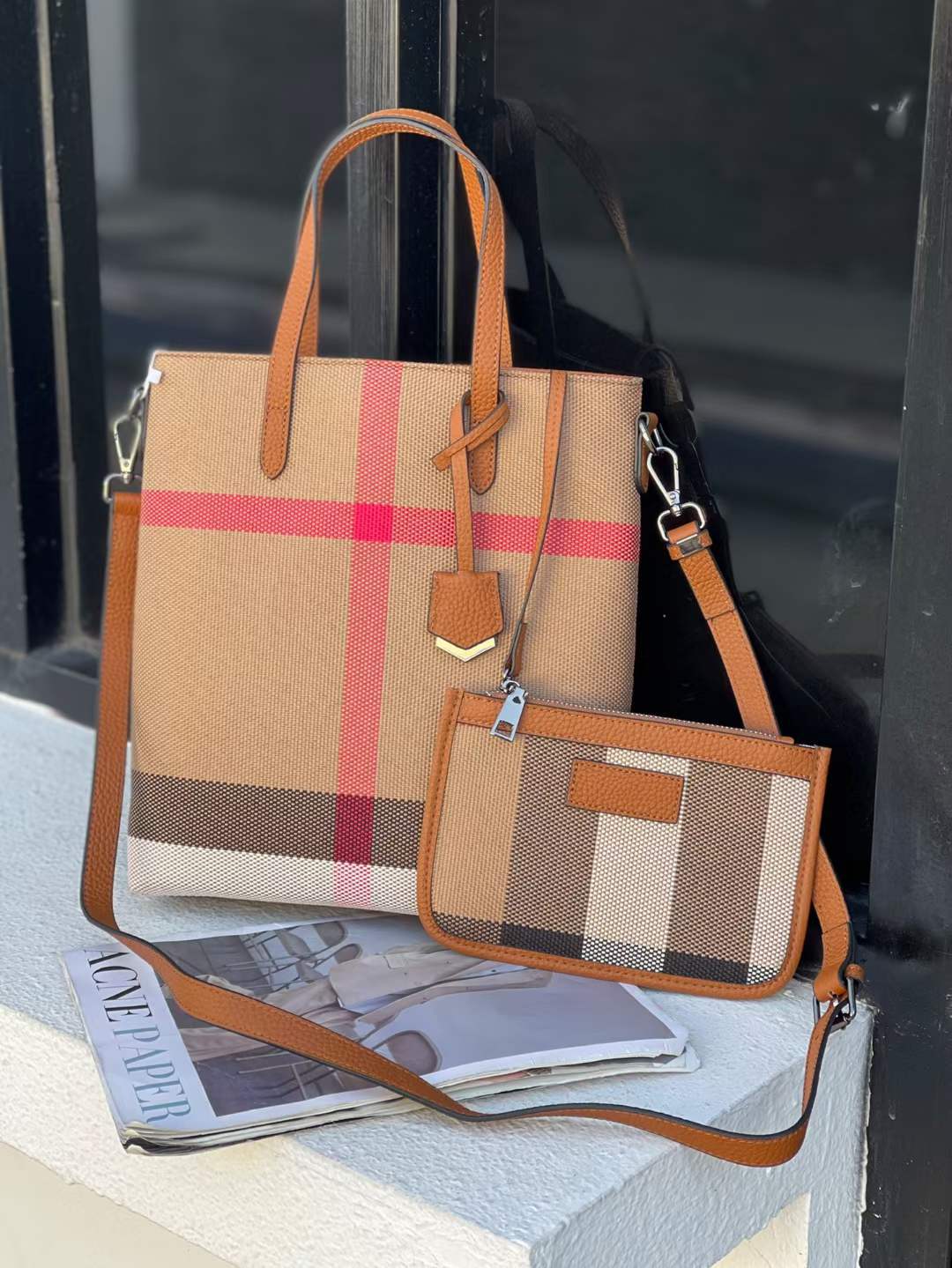 Ladies plaid canvas bag handbag parent-child bag fashionable trend vertical bucket bag shoulder bag high quality