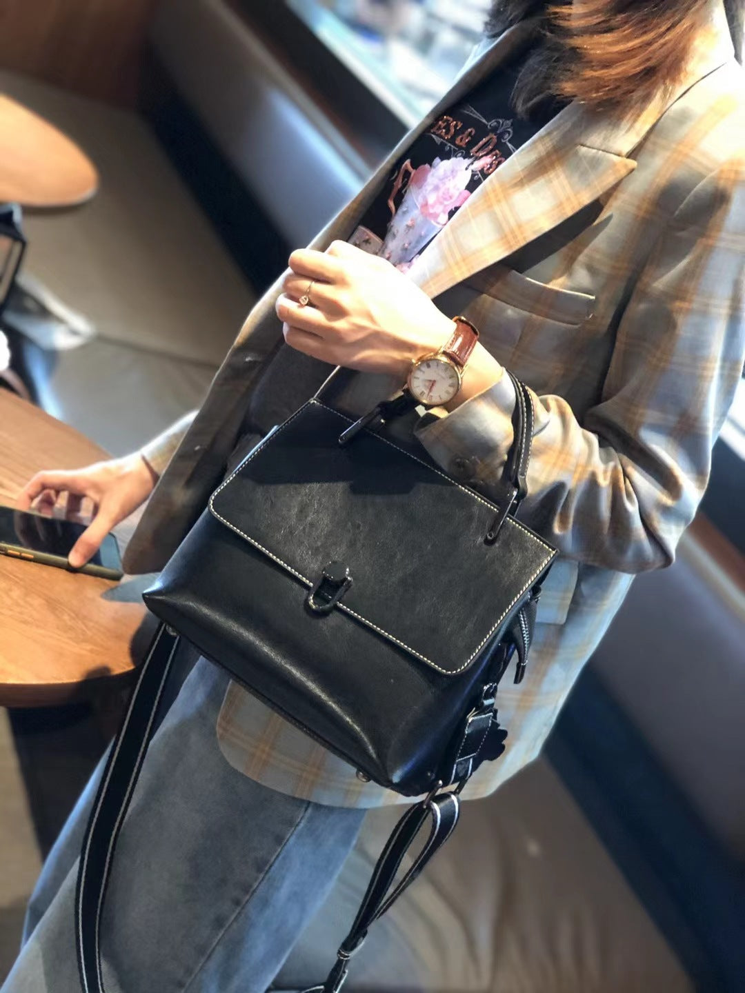 Genuine leather women's bag top layer cowhide handbag shoulder bag large capacity lock bag retro handbag.bag