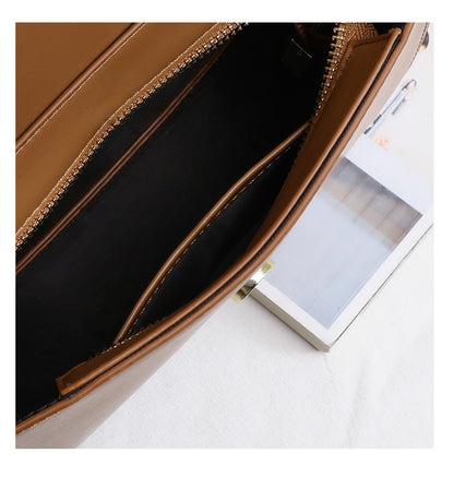 Women's fashionable diagonal shoulder bag Genuine leather saddle bag Underarm bag Shoulder bag that goes with anything. Pochette