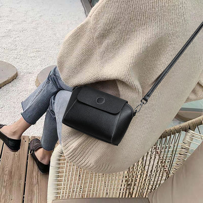 Women's bag trend crossbody bag genuine leather fashion cowhide simple shoulder bag that goes with anything. Pochette