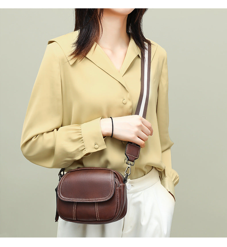 Women's bag Crossbody bag Genuine leather Broadband armpit bag Retro Shoulder bag that goes with anything. Pochette