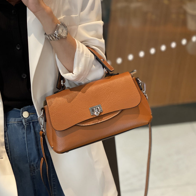 Genuine leather women's bag Stylish handbag Boston bag that goes with anything Large capacity commuting shoulder bag.Pochette