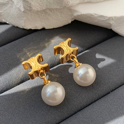 CE Luxury Large Pearl Earrings Women Small Design Feeling Luxury Earrings Temperament Celebrity Earrings 