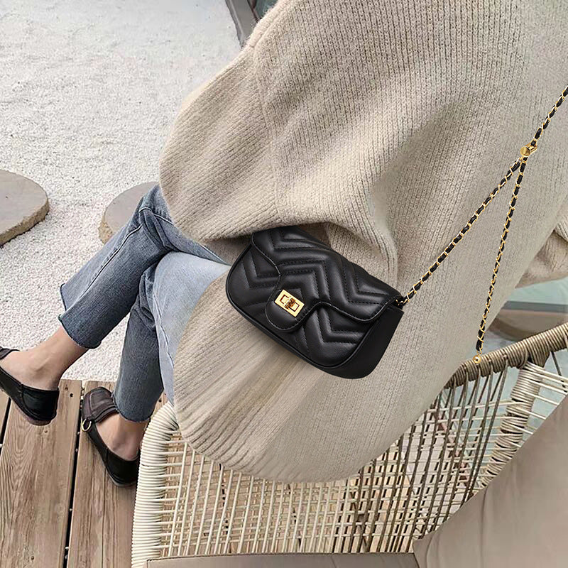 Ladies bag genuine leather chain shoulder bag square bag luxury simple fashion shoulder bag. pochette