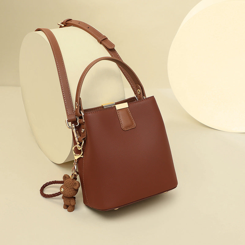 Bucket bag ladies bag crossbody bag bag bag genuine leather simple armpit bag shoulder bag. pochette