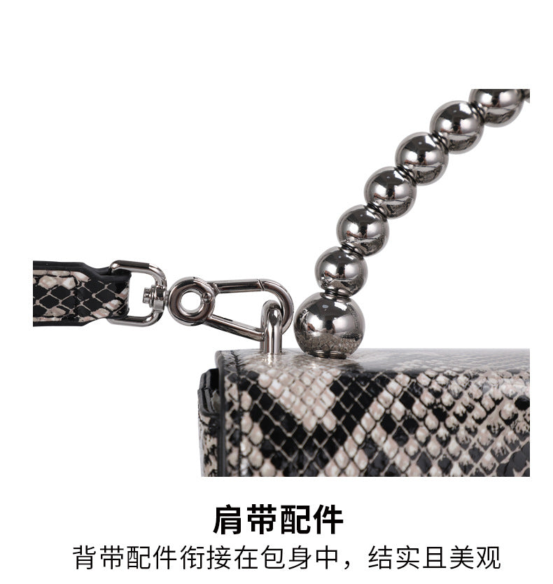 Genuine leather python pattern women's bag trend square bag pearl handbag retro shoulder bag. Pochette