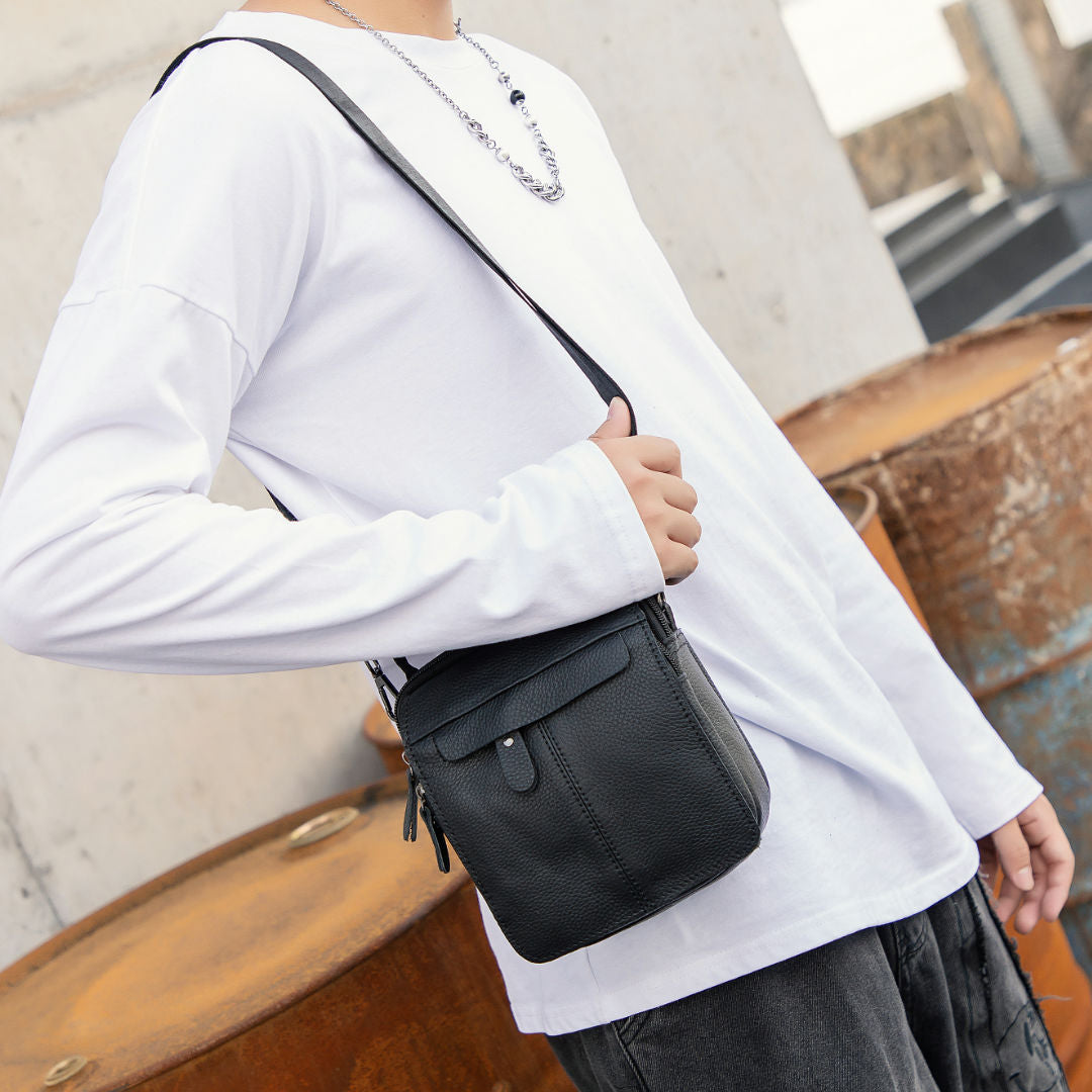 Men's Shoulder Bags Cowhide Business Handbags Outdoor Sports Fashion Crossbody Bags for Men 