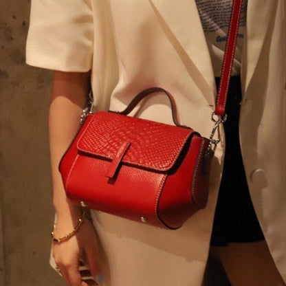 Genuine leather women's bag Crocodile pattern handbag crossbody bag Retro square bag Commuting office lady Shoulder bag that goes with anything. Pochette 