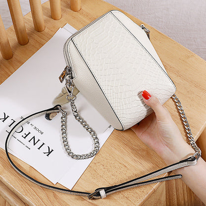 Women's fashion bag Crocodile pattern crossbody bag Genuine leather chain mobile bag Trendy shoulder bag that goes with anything. Pochette