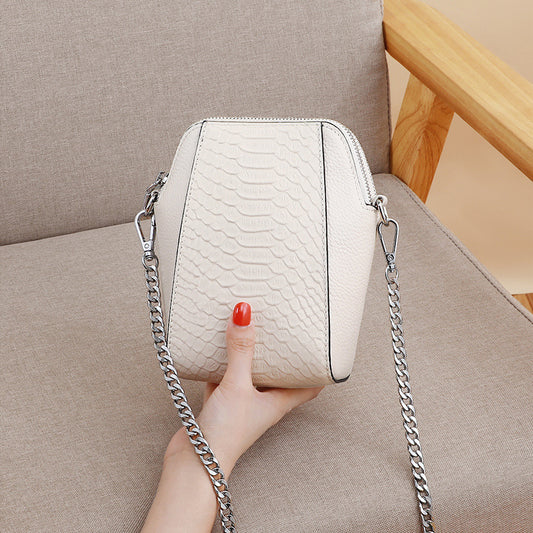 Women's fashion bag Crocodile pattern crossbody bag Genuine leather chain mobile bag Trendy shoulder bag that goes with anything. Pochette