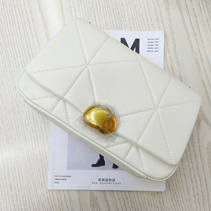 Ladies bag Luxury cowhide handbag Check crossbody bag Pearl Elegant fashion Shoulder bag. Pochette