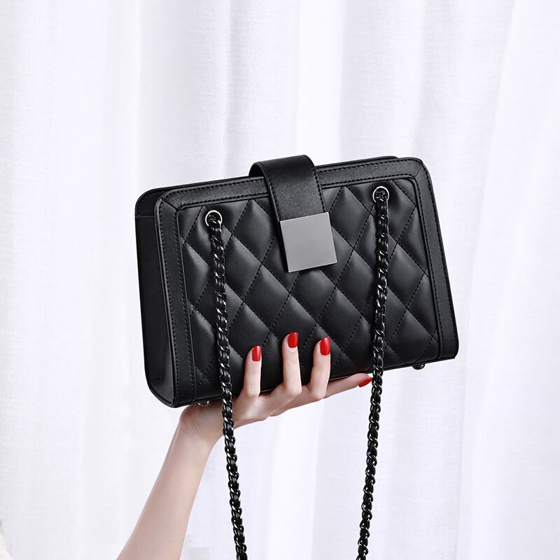 Women's Bag Crossbody Bag Genuine Leather Chain Bag Pouch Stylish Underarm Bag That Goes With Anything Plaid Shoulder Bag.Pochette