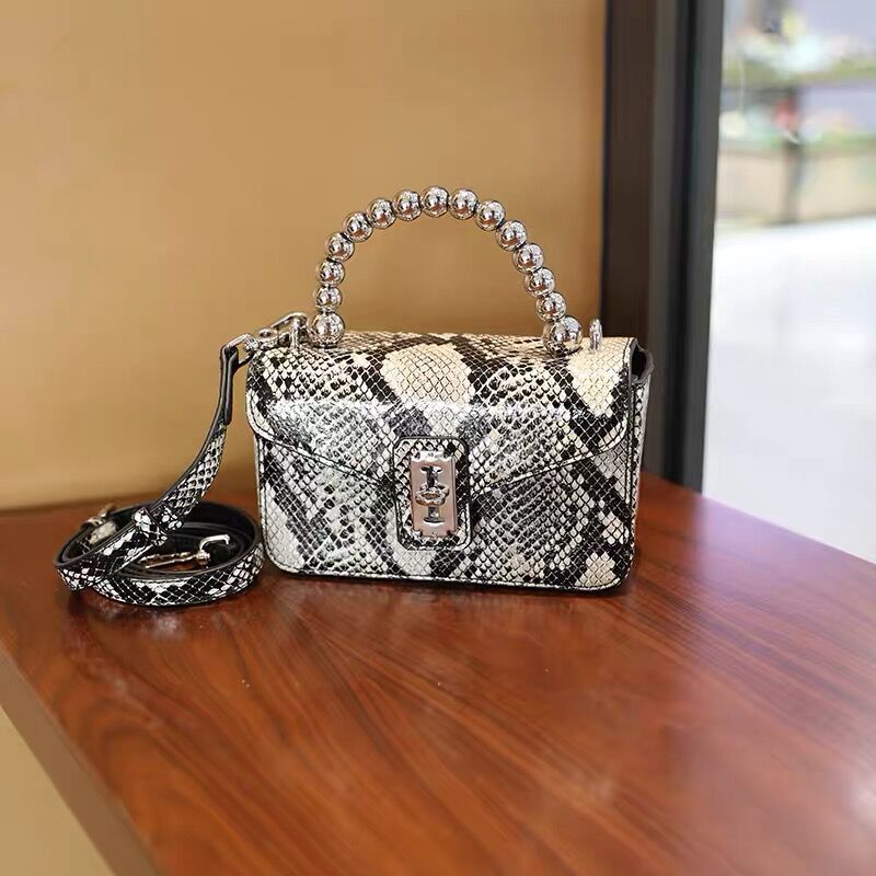 Genuine leather python pattern women's bag trend square bag pearl handbag retro shoulder bag. Pochette