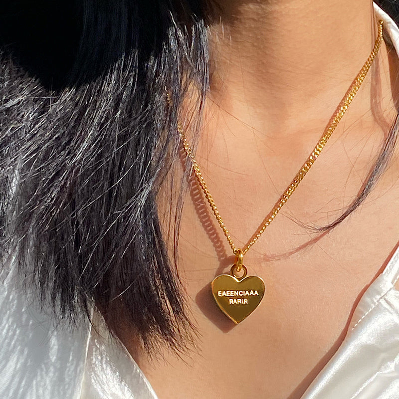 B-shaped mother pattern heart necklace Women's luxury European and American ins clavicle chain necklace 