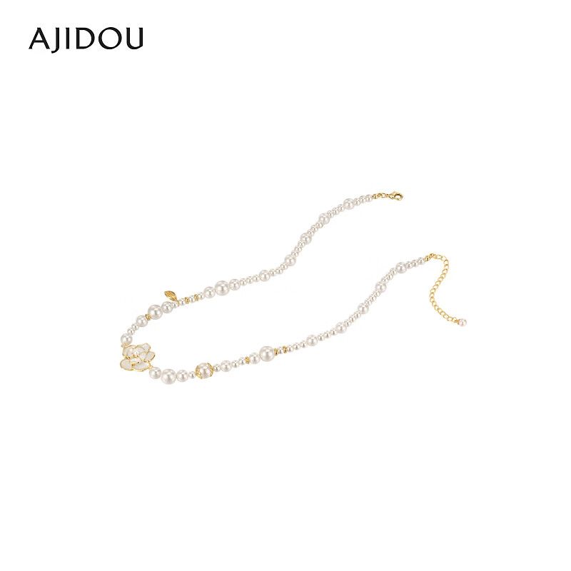 AJIDOU椿の花シリーズ優雅おしゃれネックレス贈り物