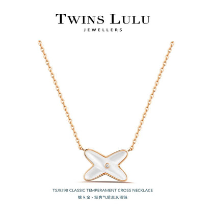 TWINS LULU﻿  優雅フランス四つ葉のクローバーのネックレス