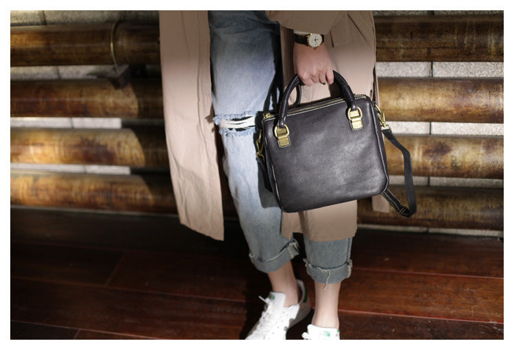 Women's Bag Genuine Leather Retro Cowhide Simple Shoulder Bag Commuting Briefcase Commuting OL Handbag. Bag