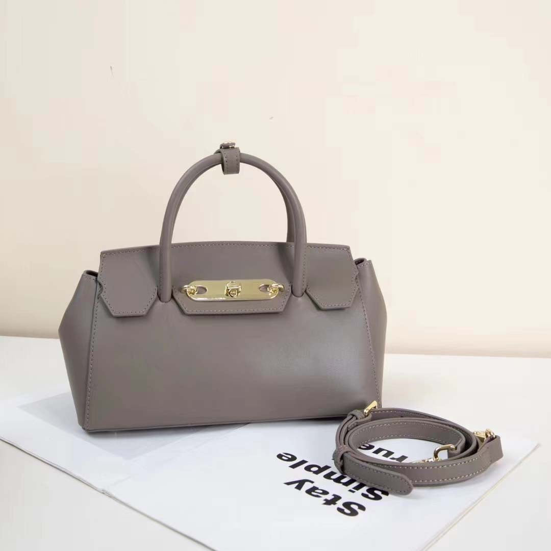 Women's Bag High Quality Cowhide Handbag Simple Yuri Commuter Platinum Bag Crossbody Bag Fashion