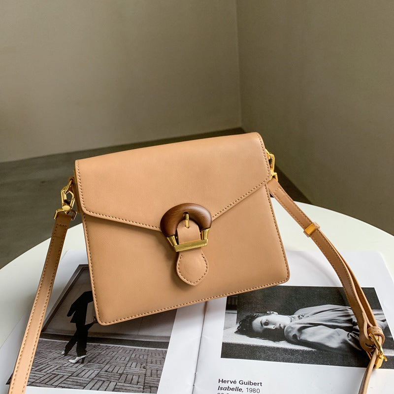 Casual textured genuine leather ladies square bag lock single shoulder crossbody ladies bag